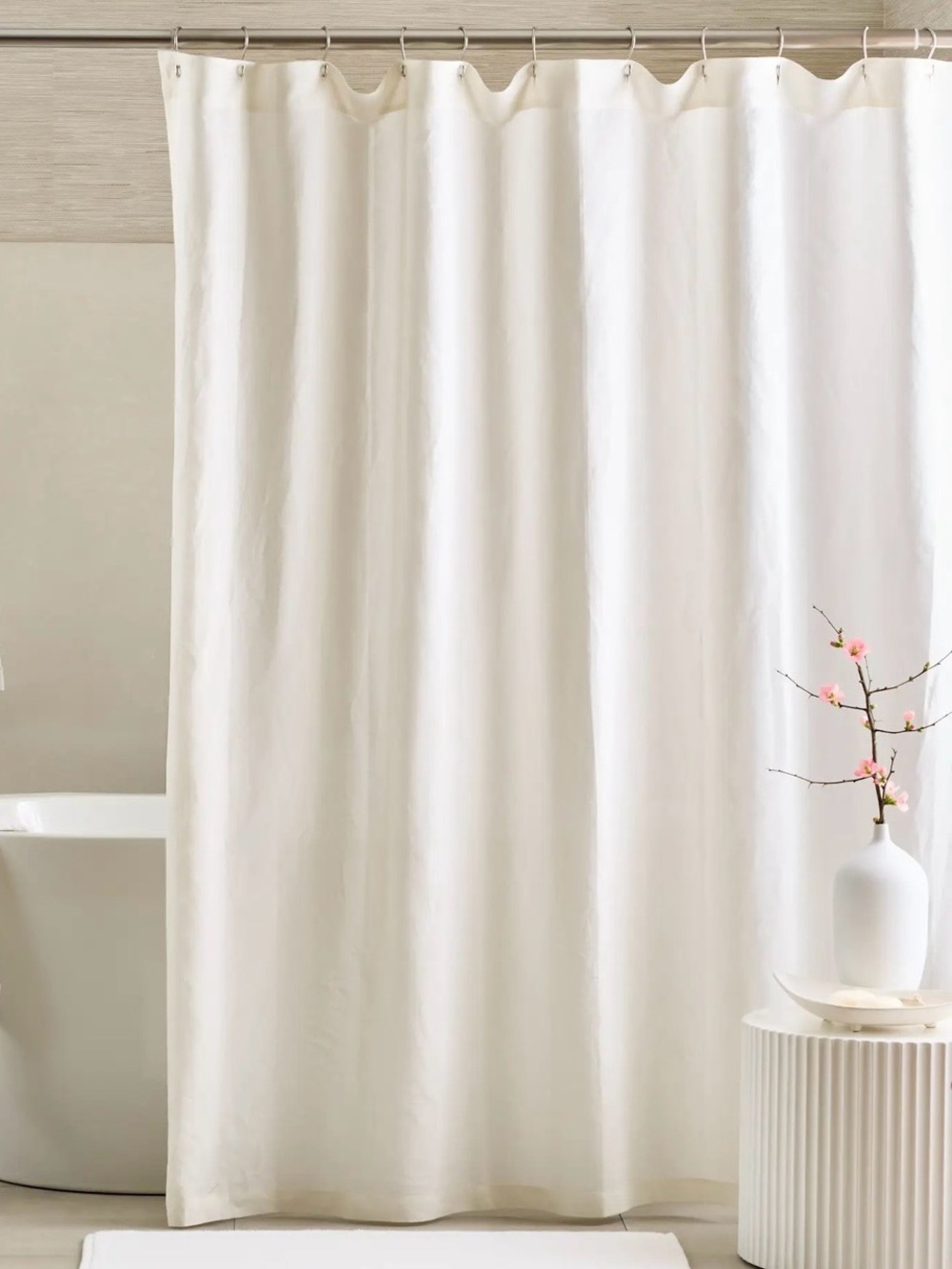 NWOT Quince European Linen Shower Curtain, 72 X 72 (Ivory)